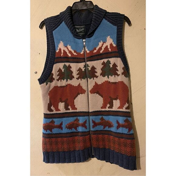 Woolrich Women’s L Sweater Vest Cable Knit Mountains Bears Fish Theme - Picture 2 of 5